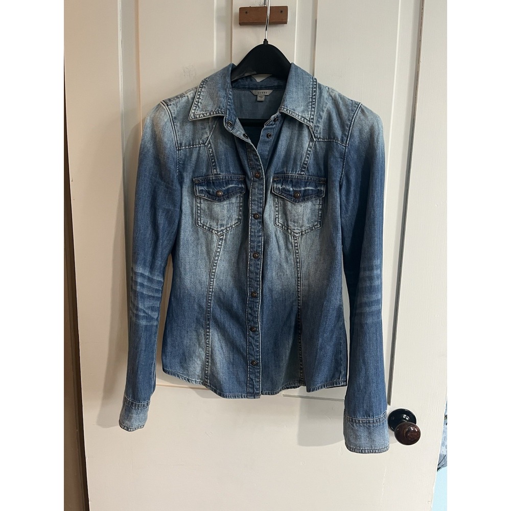 Guess 1981 Jean Shirt/Jacket Sz S Light Denim Jean Snap Up 100% Cotton Western